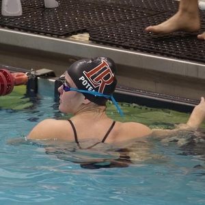 Meet your Posher, Devin